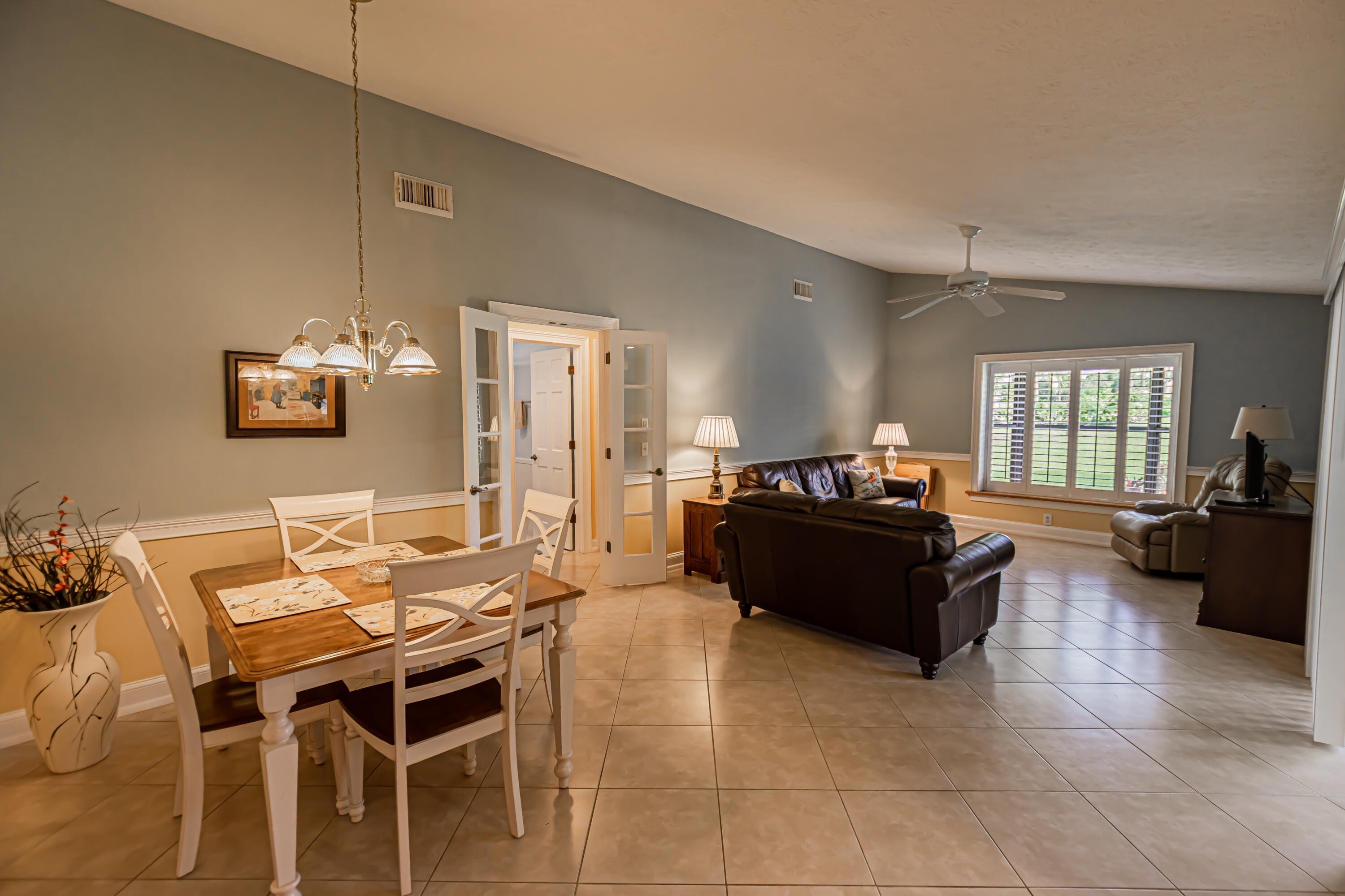 Sw Cedar Cv, Port Saint Lucie, FL 34986