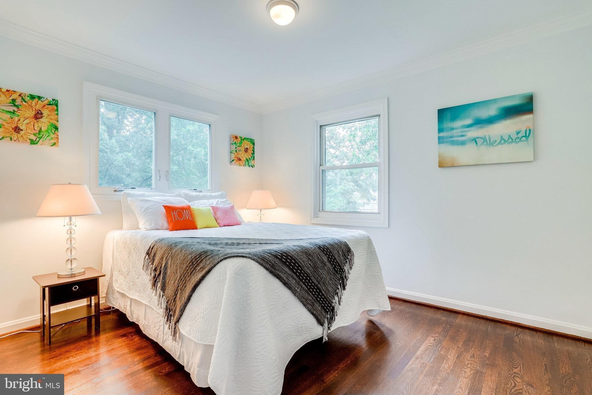 Riverview Ter, Alexandria, VA 22303