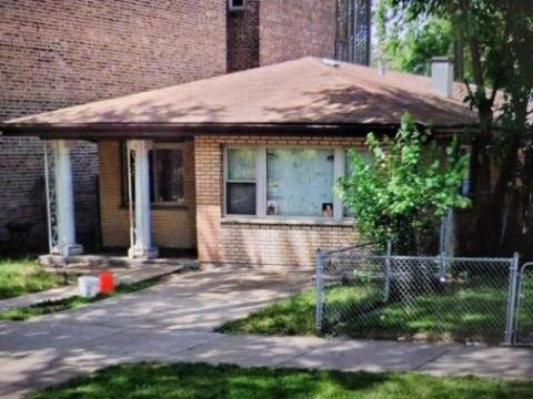 S Saint Lawrence Ave, Chicago, IL 60637