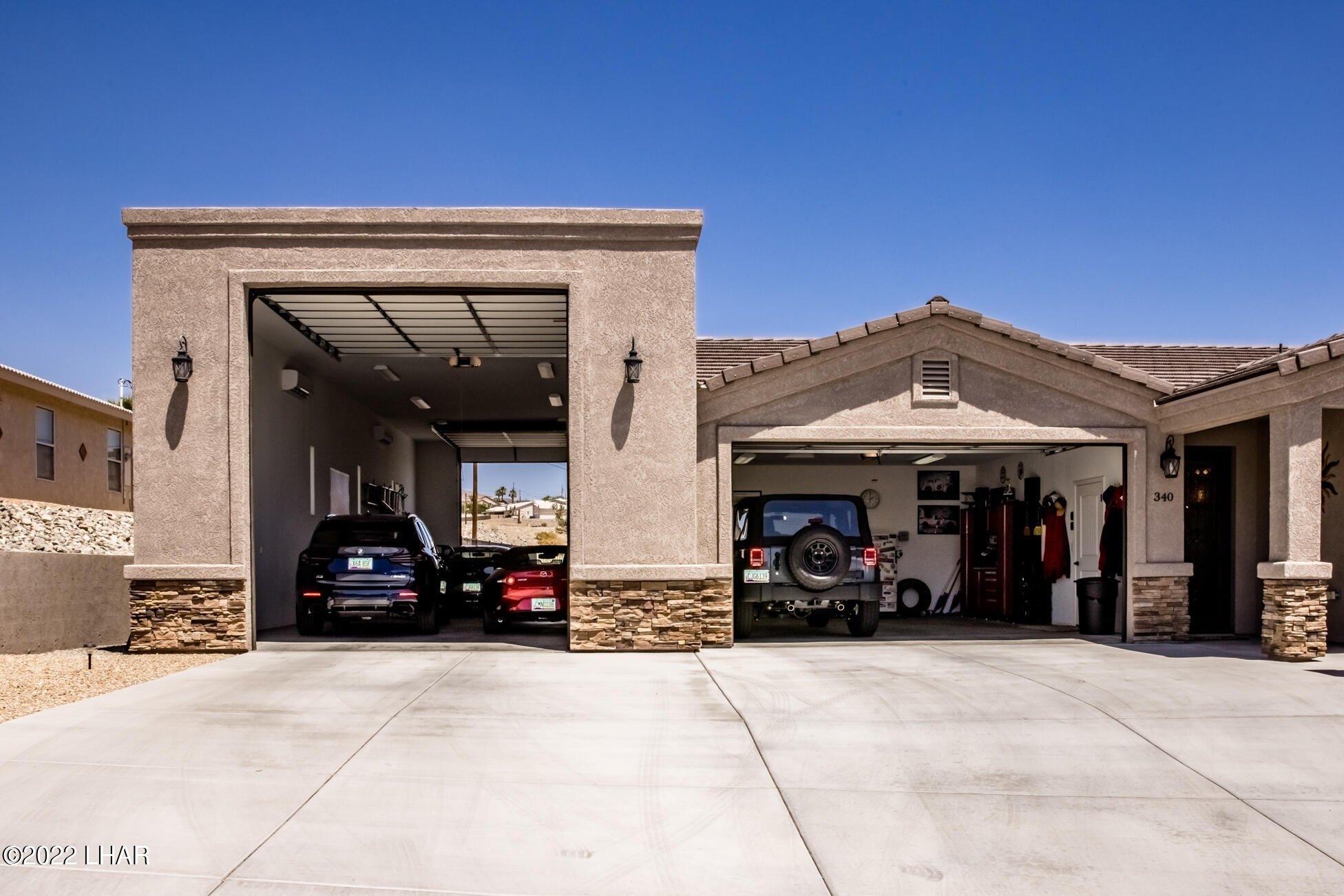 Opossum Dr, Lake Havasu City, AZ 86404