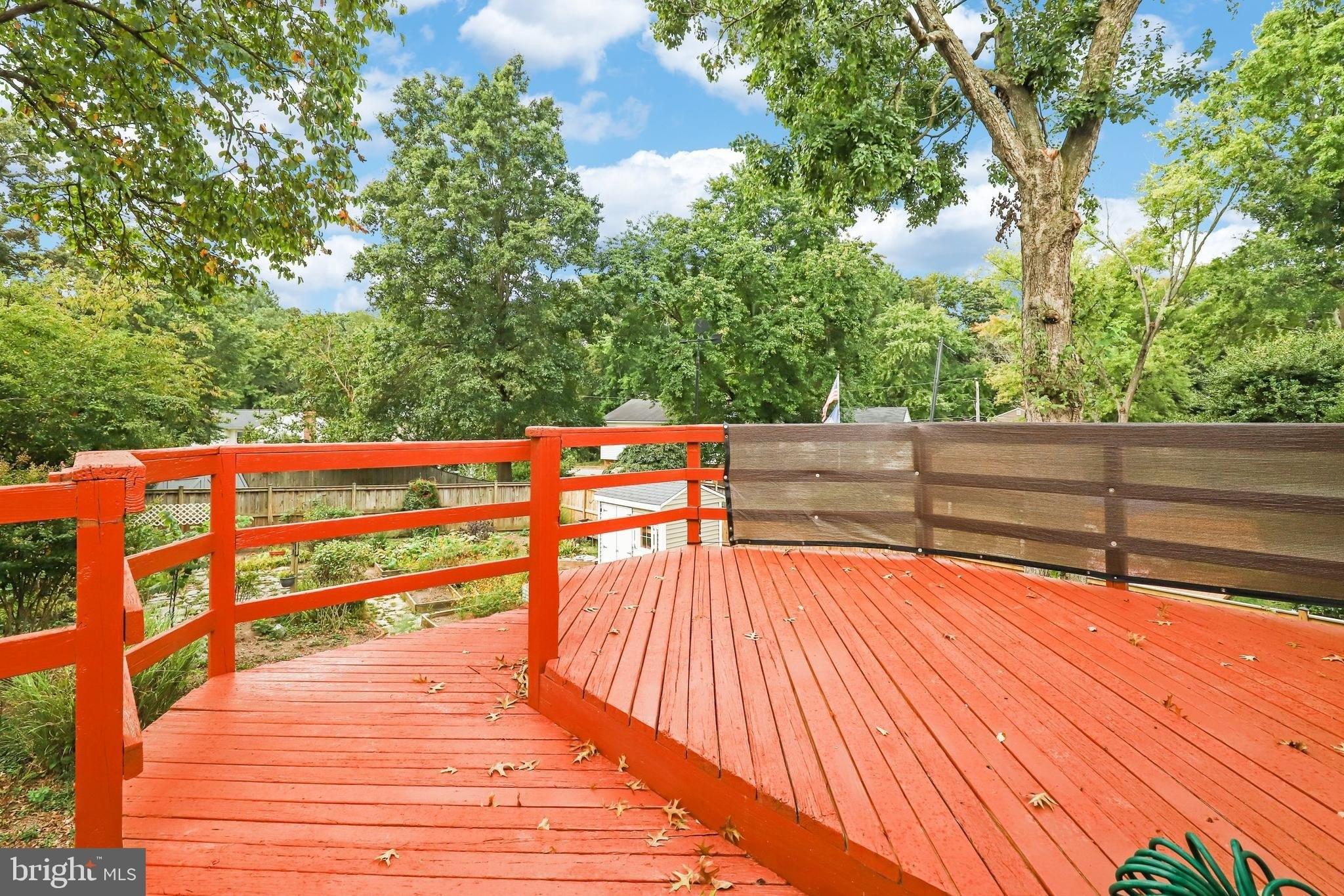 Cherry Valley Ln, Alexandria, VA 22309