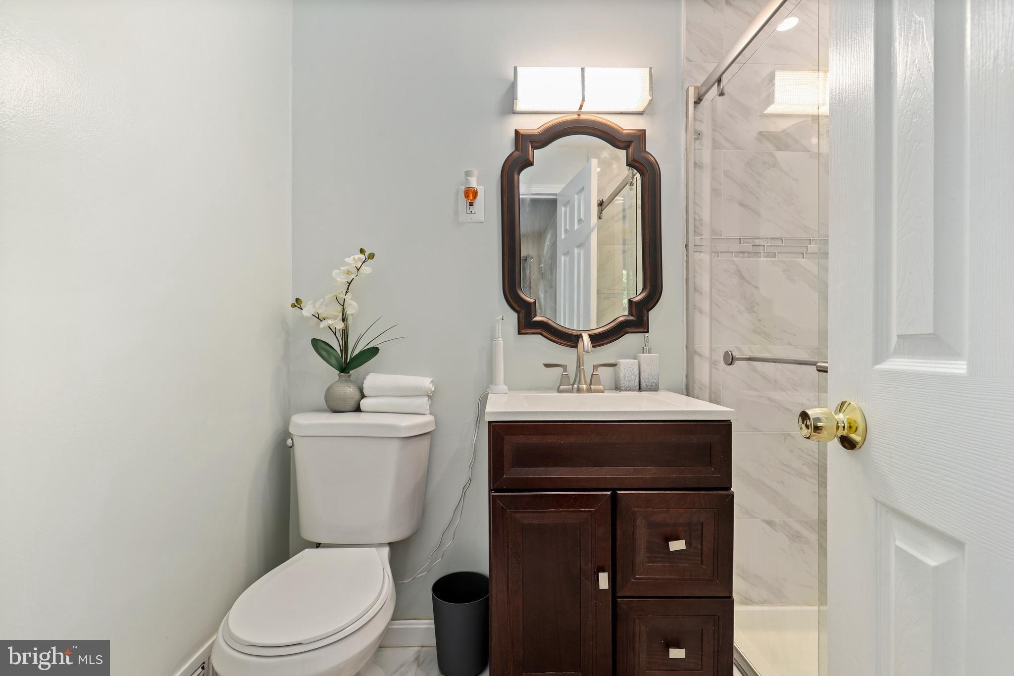 Deerfield Ln, Woodbridge, VA 22191