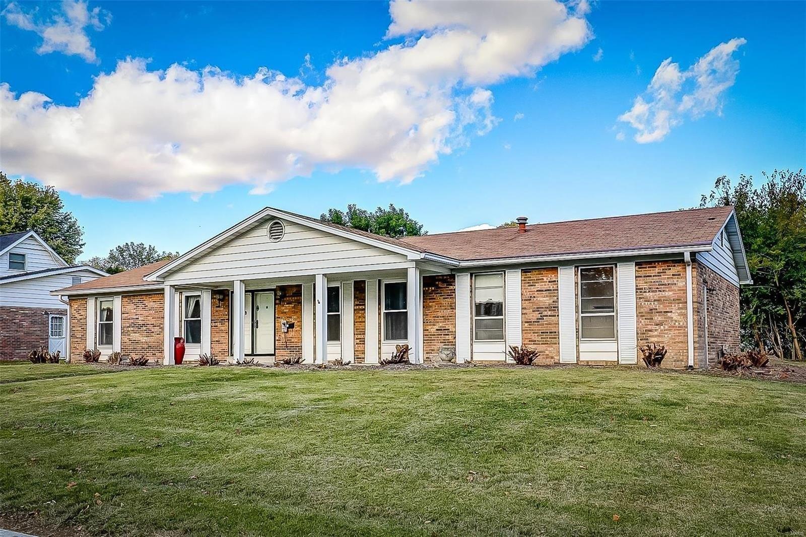 Derbyshire Dr, Swansea, IL 62226