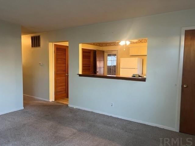 S Carey St, Marion, IN 46953