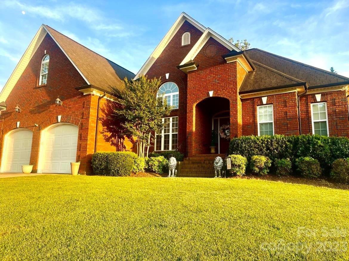 Christin Gamble Ct, Bessemer City, NC 28016