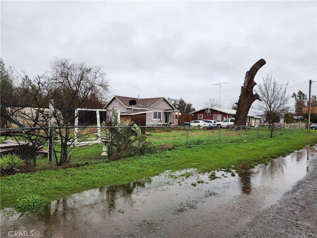 Oakwood Ln, Oroville, CA 95965