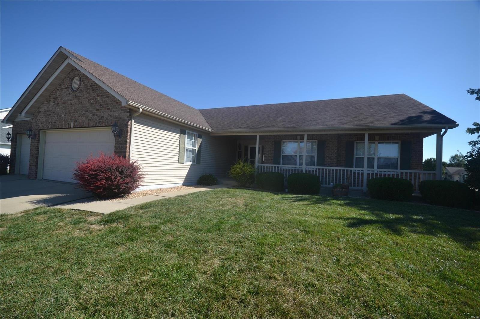 Barleyridge Dr, Smithton, IL 62285