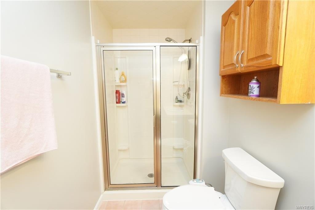 Hopkins Rd, Buffalo, NY 14221