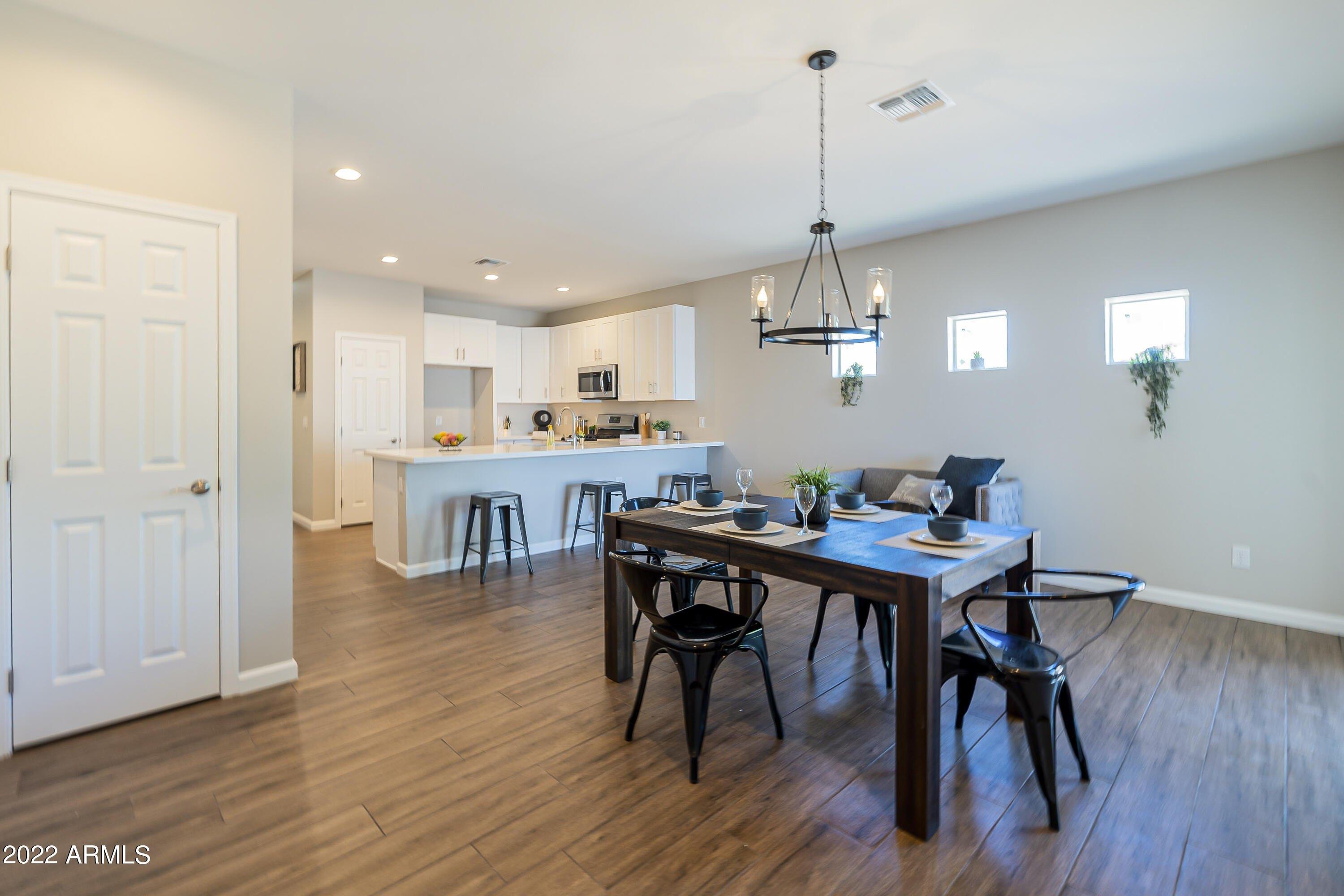 W Desert Ln, Phoenix, AZ 85041