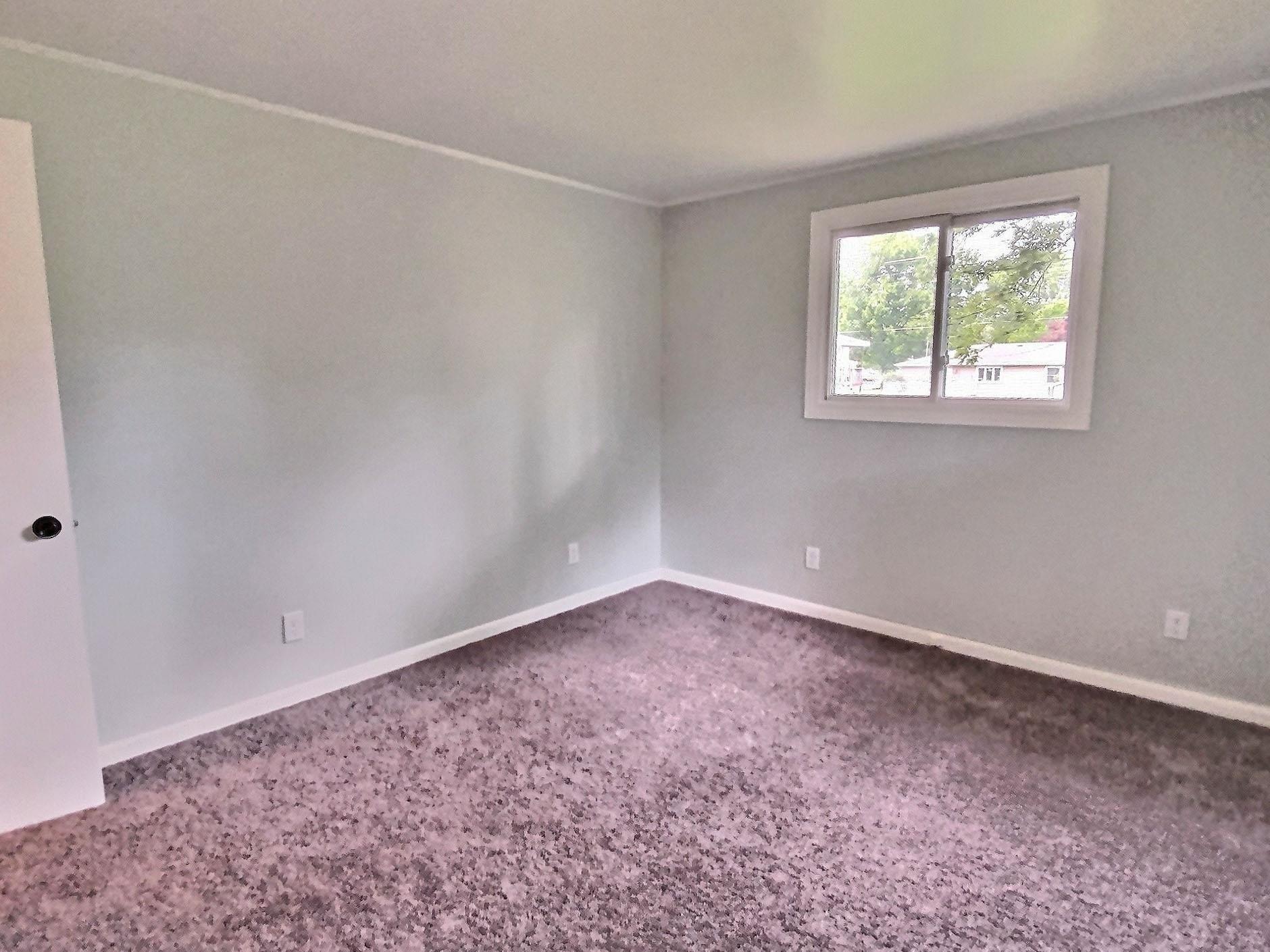 Derome Dr, Fort Wayne, IN 46835