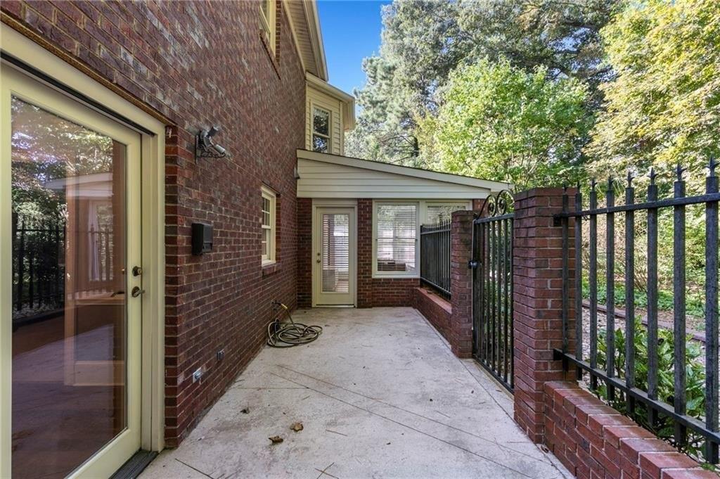 Douglas Manor Ct, Douglasville, GA 30134