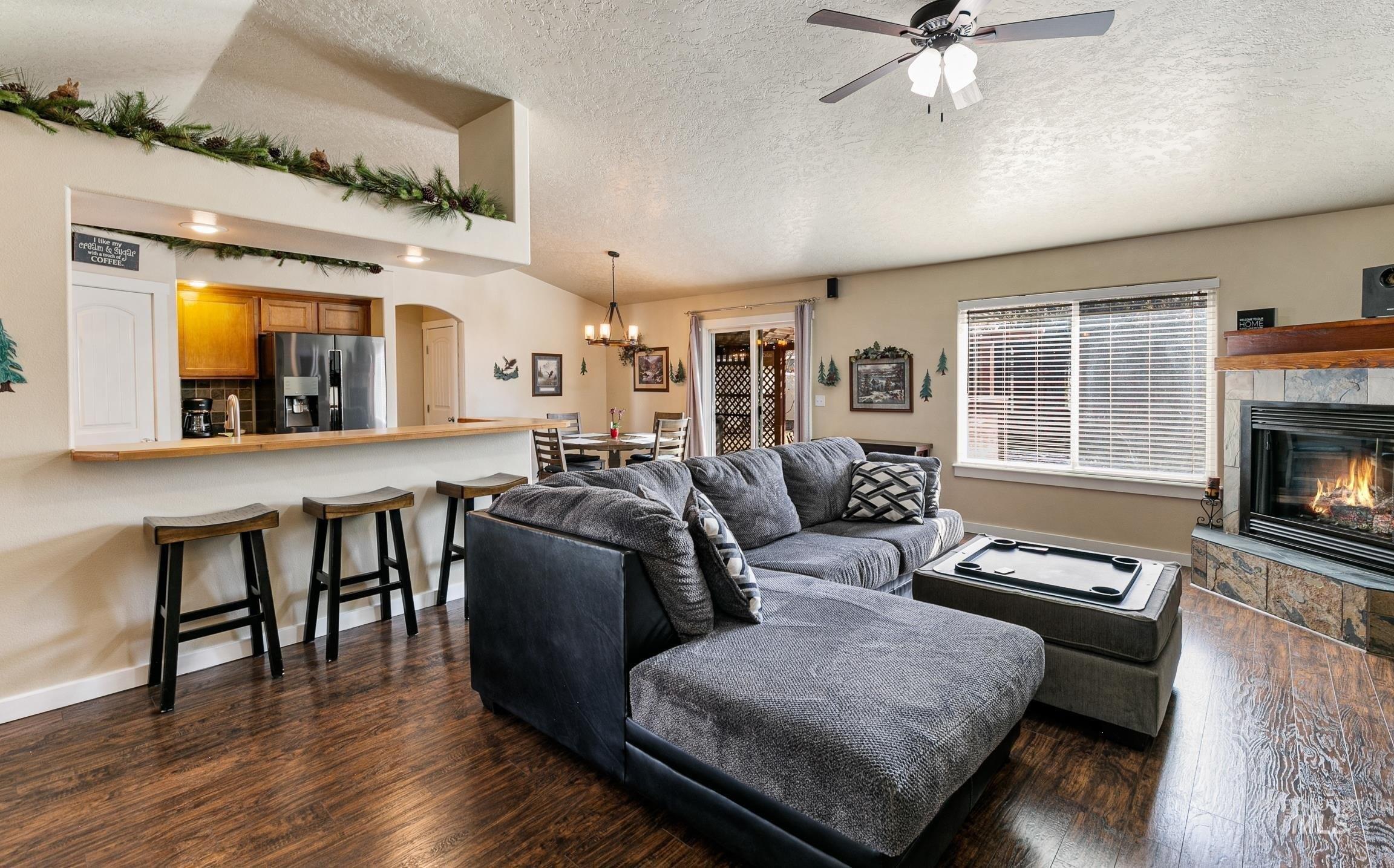 W Crenshaw St, Kuna, ID 83634