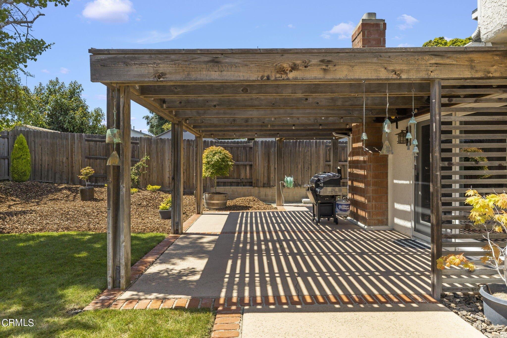 Powell Dr, Ventura, CA 93004
