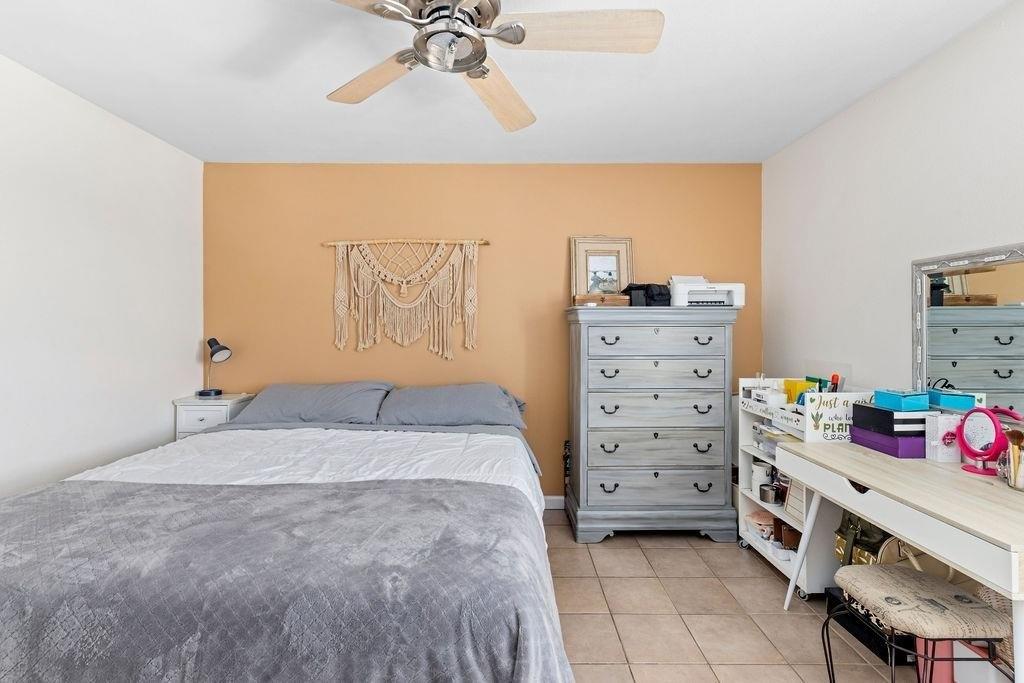 S Purdue Ave, Fresno, CA 93727