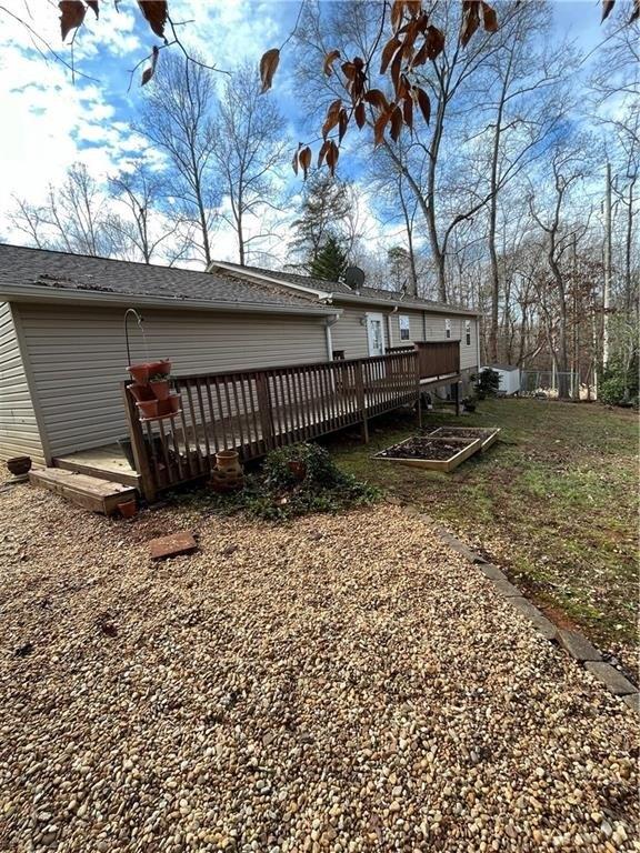 Barrett St, Cleveland, GA 30528