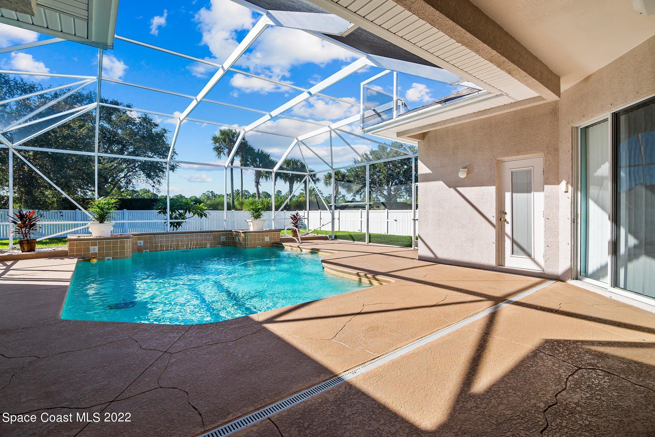 Thornwood Dr Se, Palm Bay, FL 32909