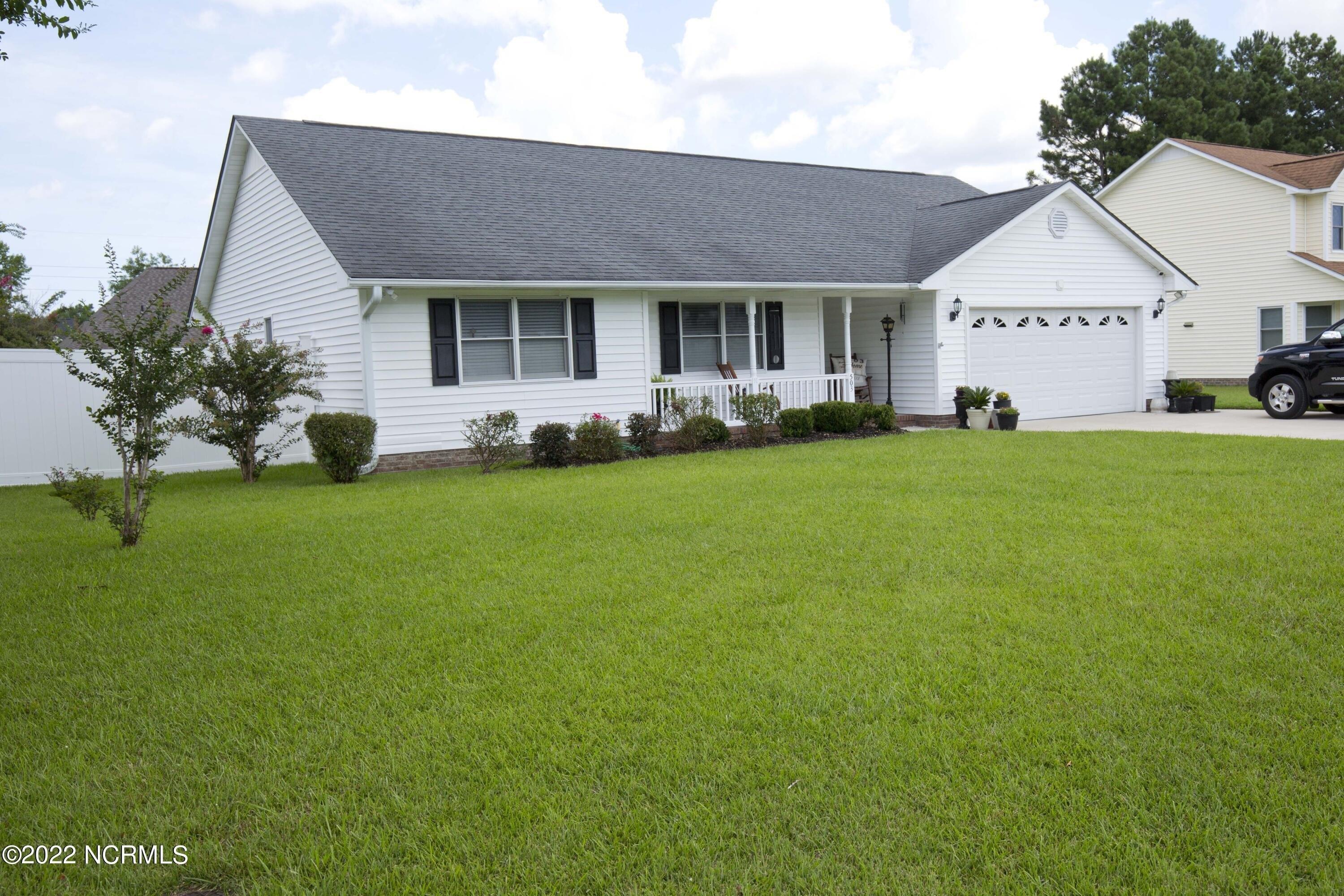 Red Fox Ct, Havelock, NC 28532