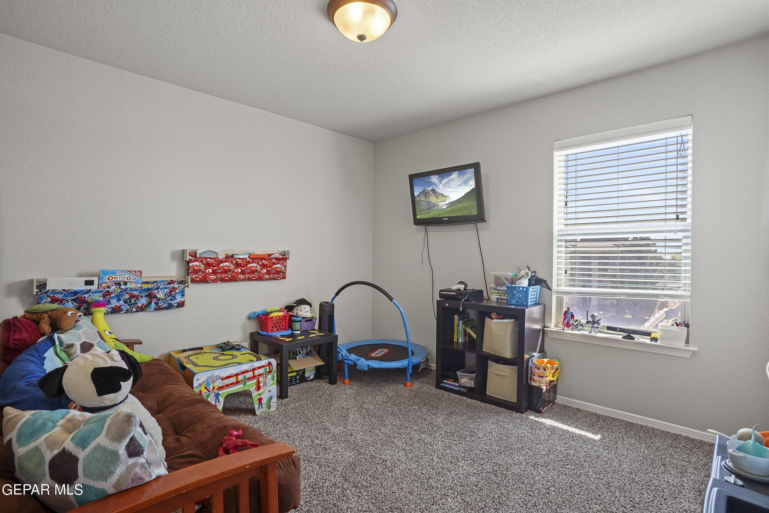 E Ranch Ct, El Paso, TX 79934