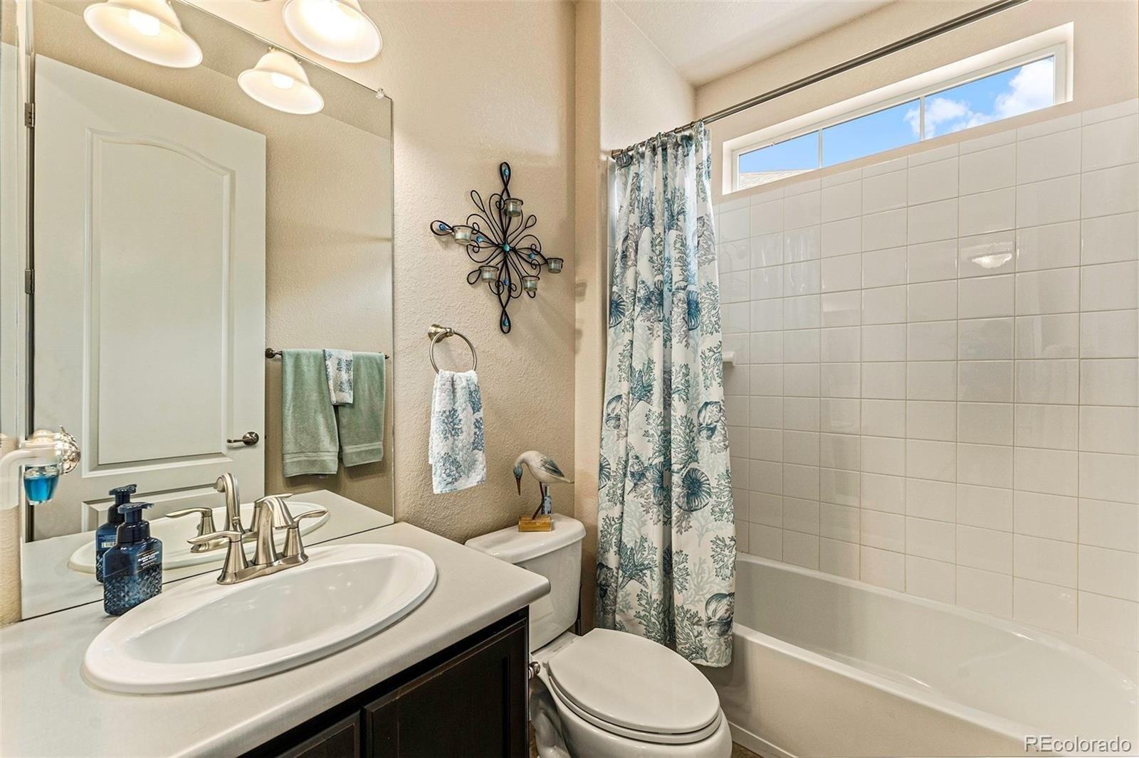 W 83rd Dr, Arvada, CO 80007