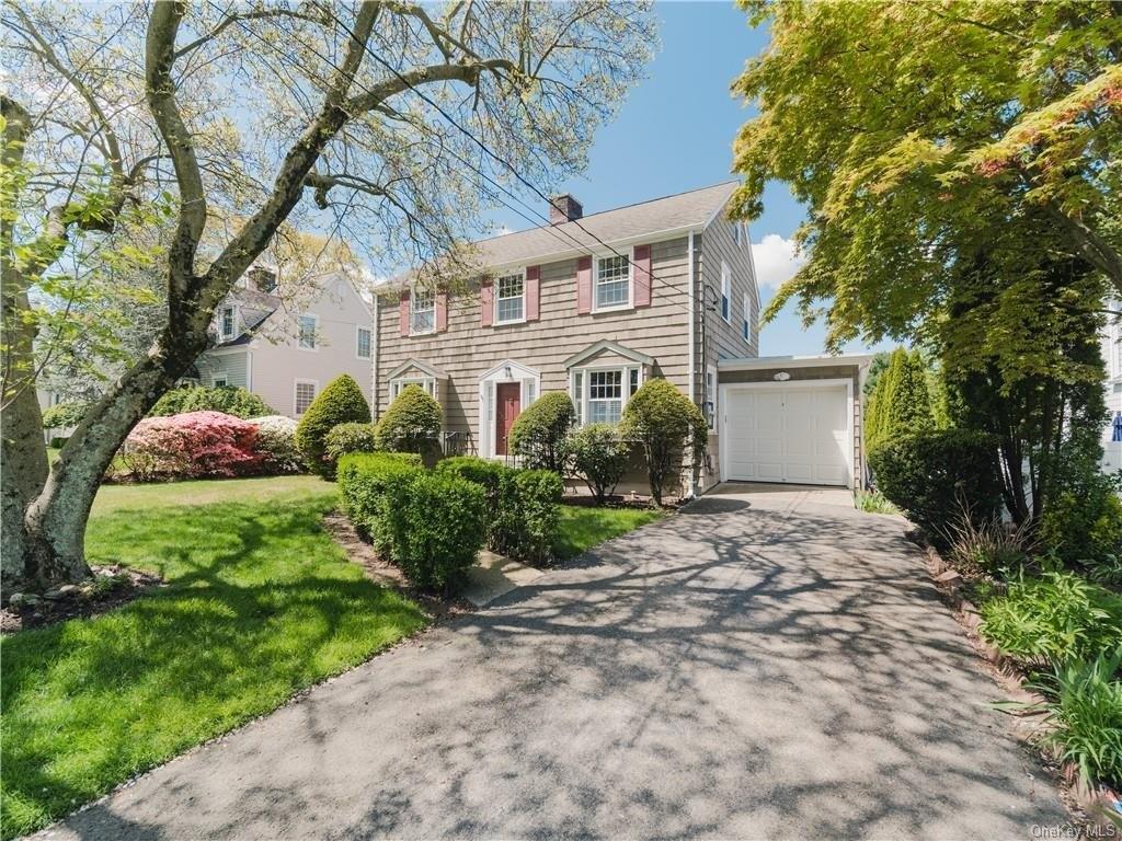 Windsor Rd, Port Chester, NY 10573