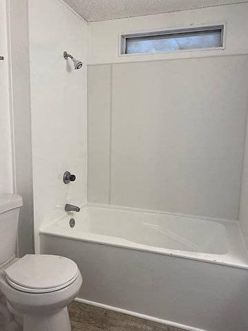 Hummingbird Ln, Oceanside, CA 92057