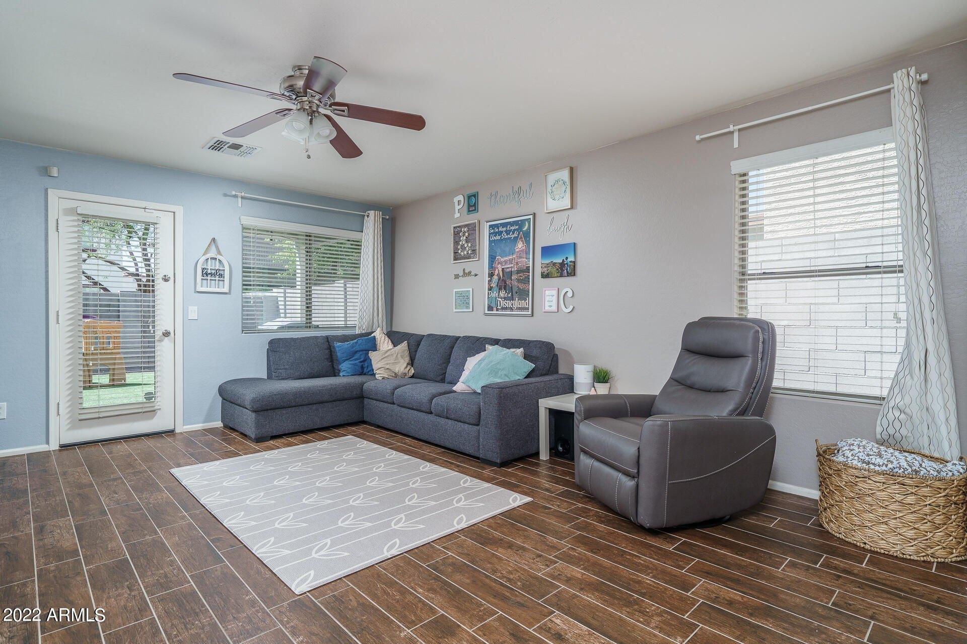 S 101st Dr, Tolleson, AZ 85353