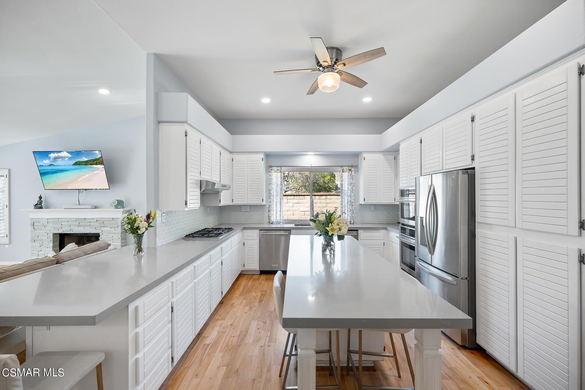Kilburn Ct, Oak Park, CA 91377