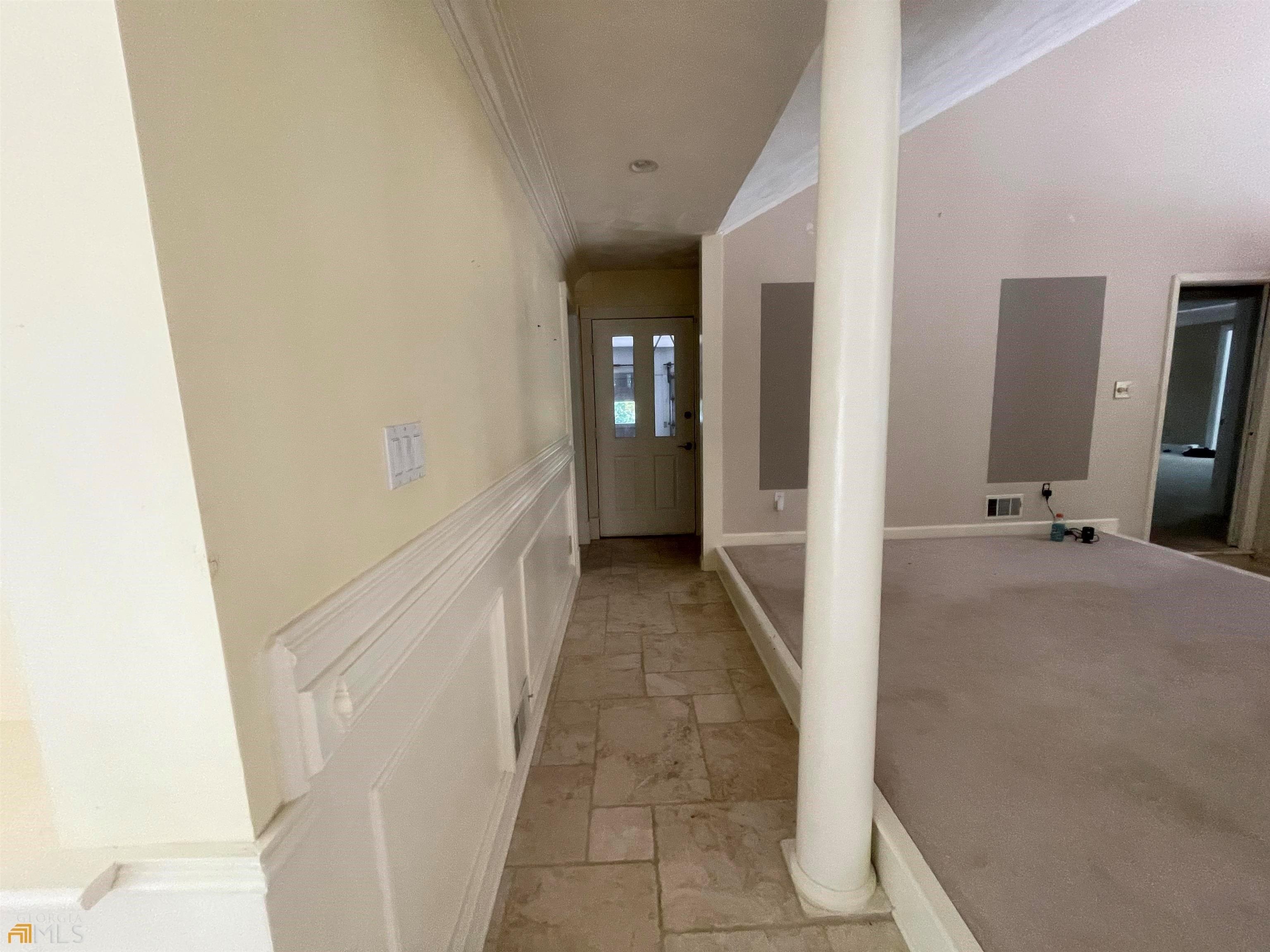 Castle Lake Dr, Tyrone, GA 30290