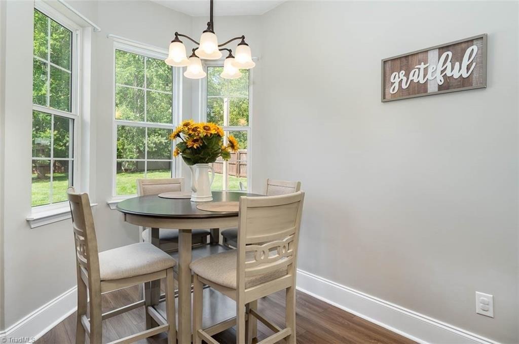 Riverton Dr, Statesville, NC 28625
