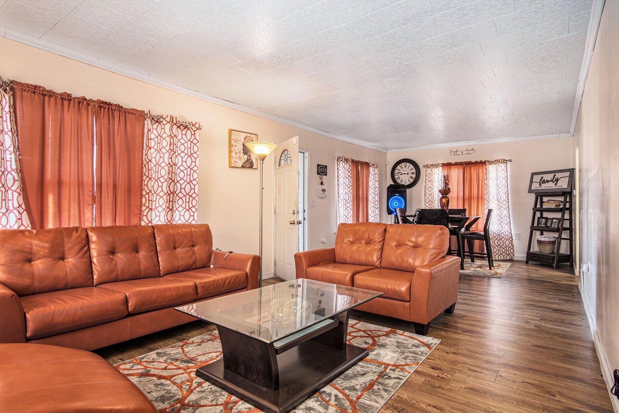 8th St, Muskegon, MI 49444