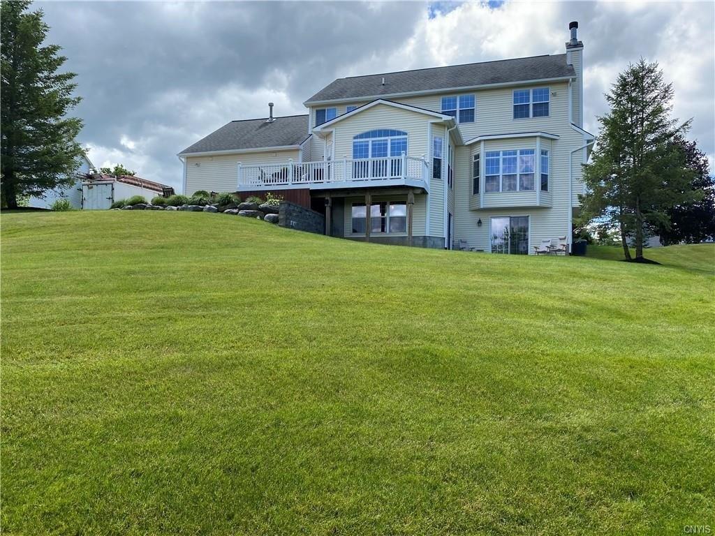 Winding Creek Rd, Manlius, NY 13104