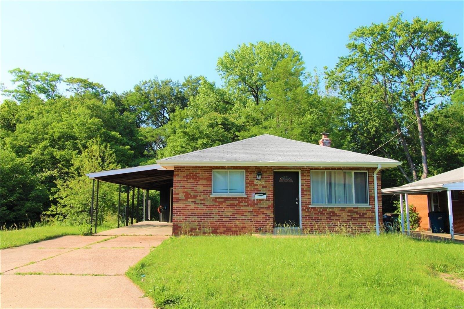 Kenwood Dr, Saint Louis, MO 63121