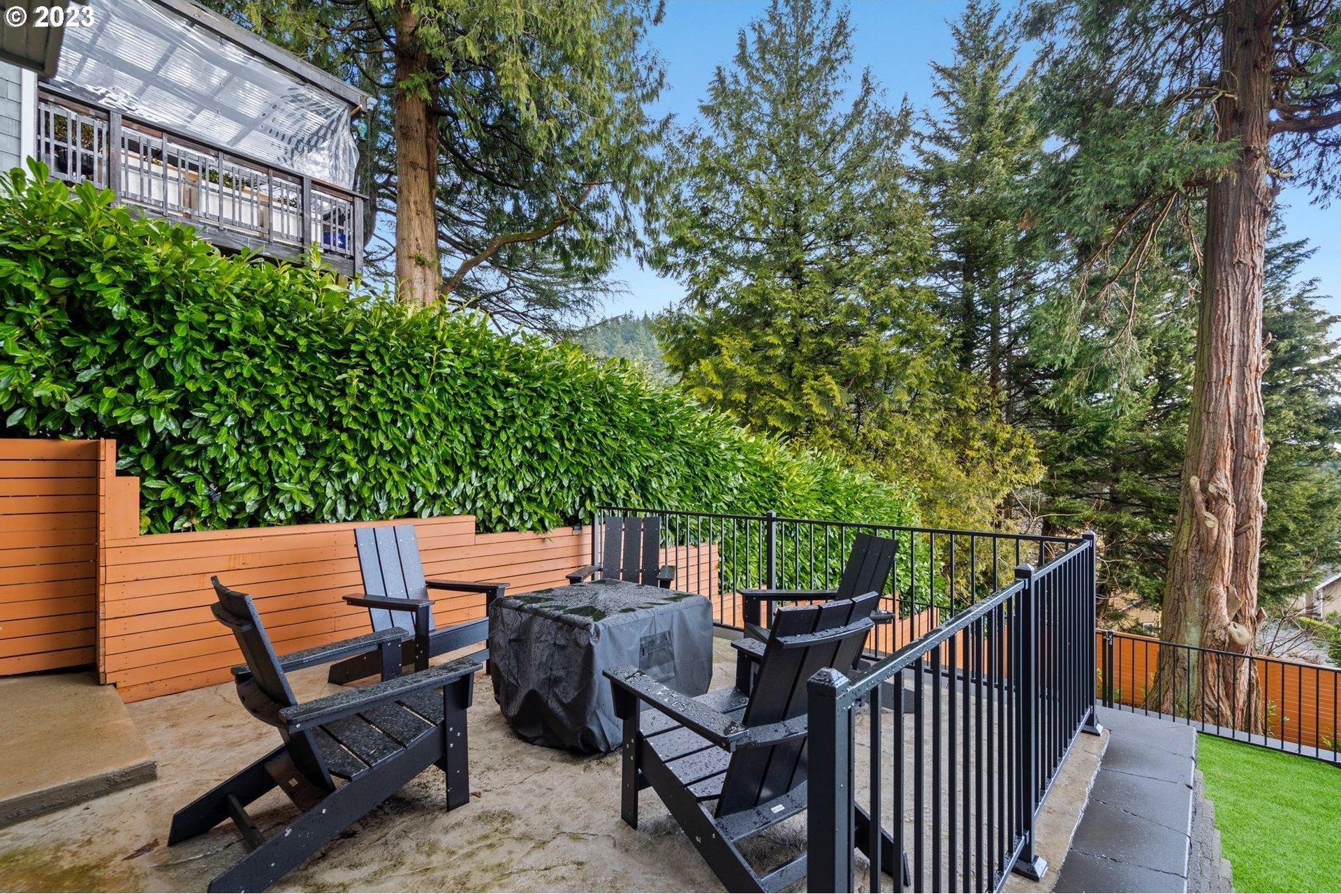 Sw Patton Rd, Portland, OR 97221