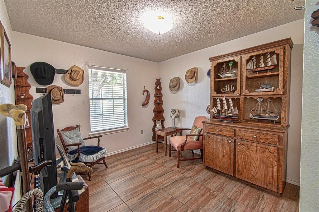 Country Club Dr, Kemp, TX 75143