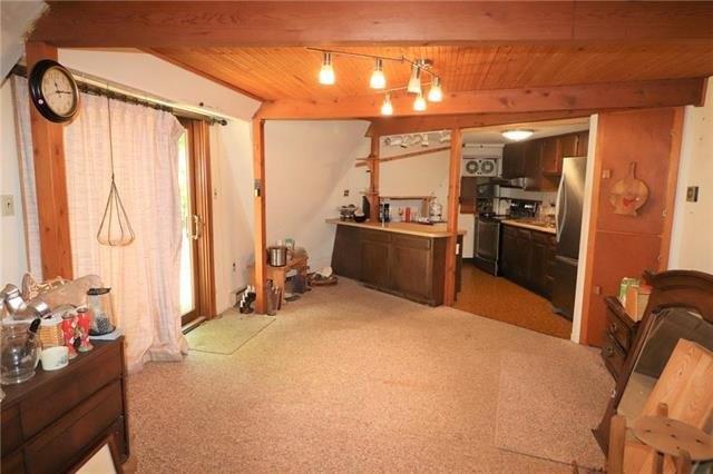 E Nottingham Dr, Kunkletown, PA 18058