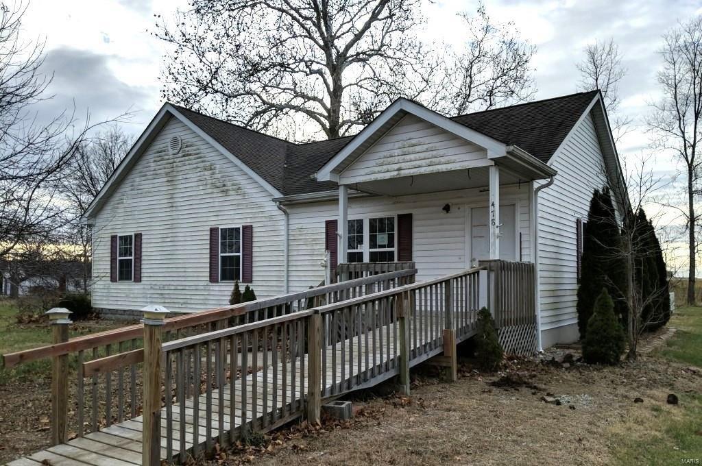 School St, Livingston, IL 62058