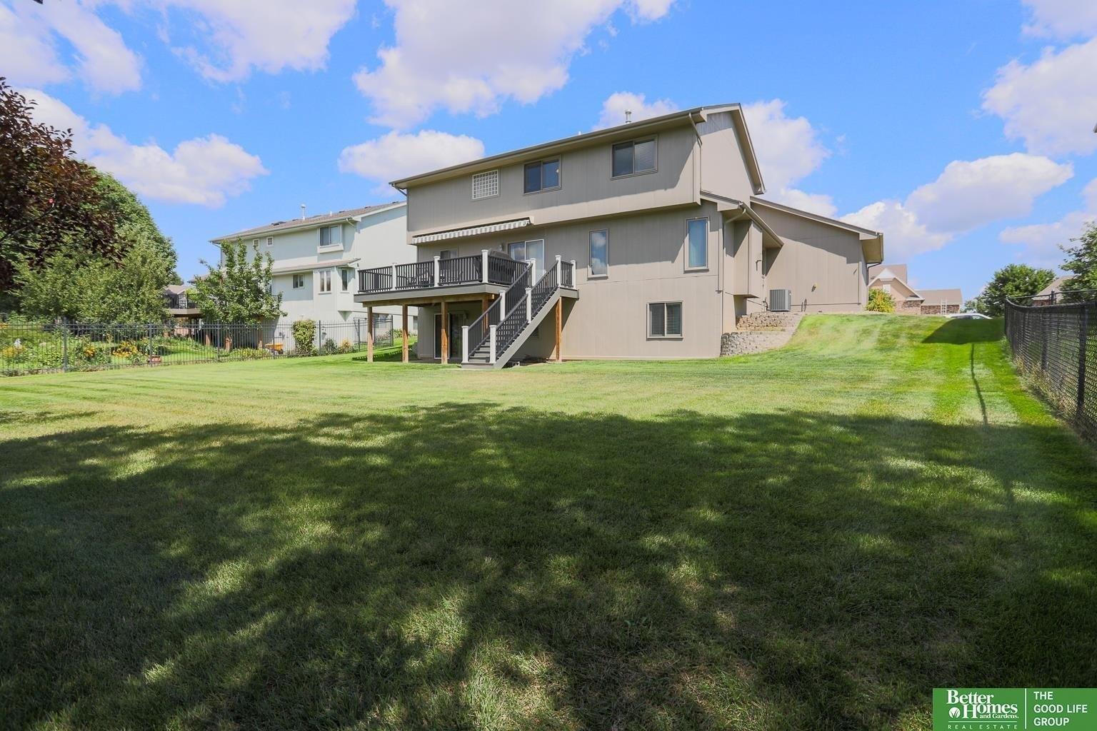 S 22nd St, Bellevue, NE 68123