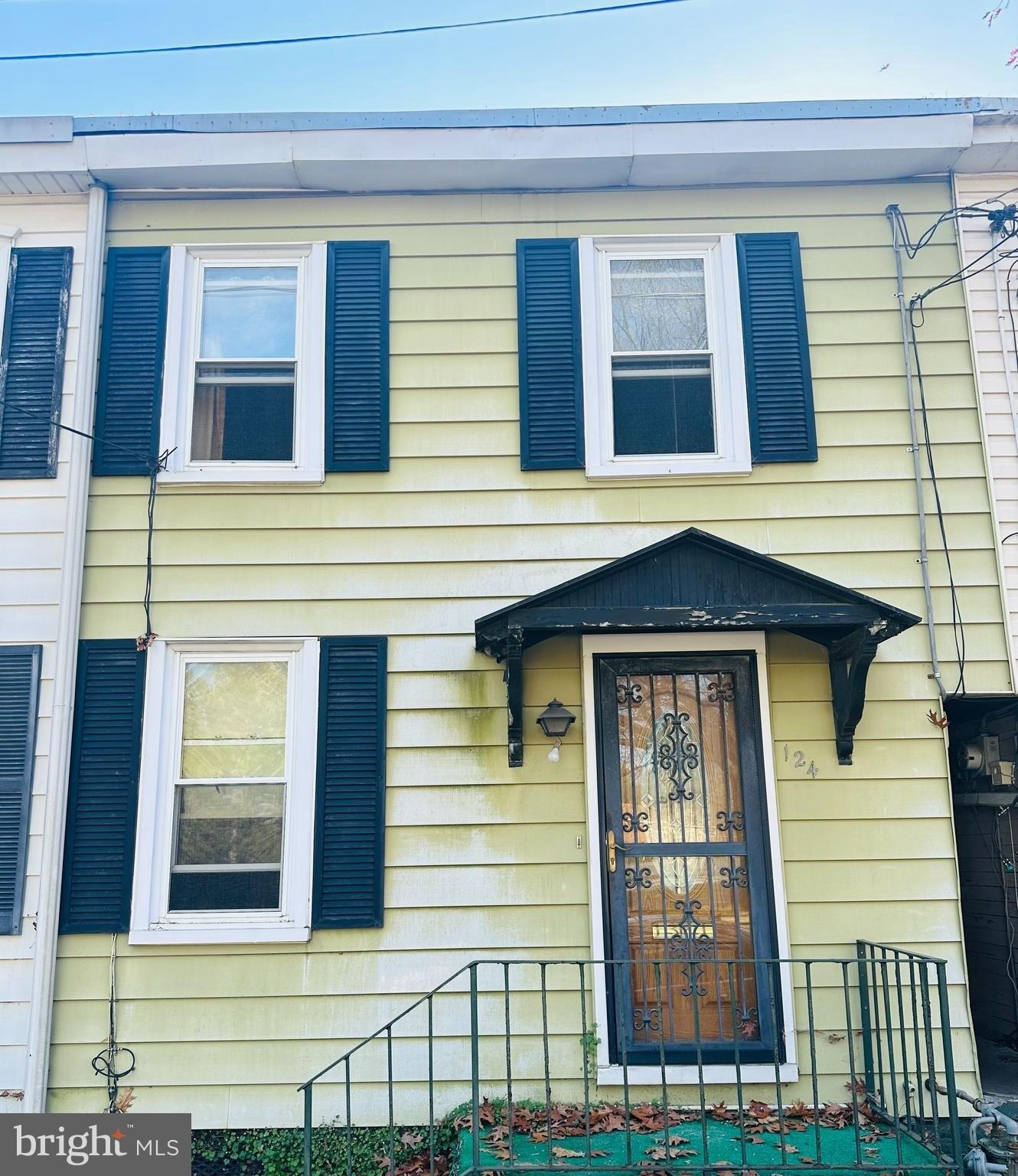 W Penn St, Carlisle, PA 17013