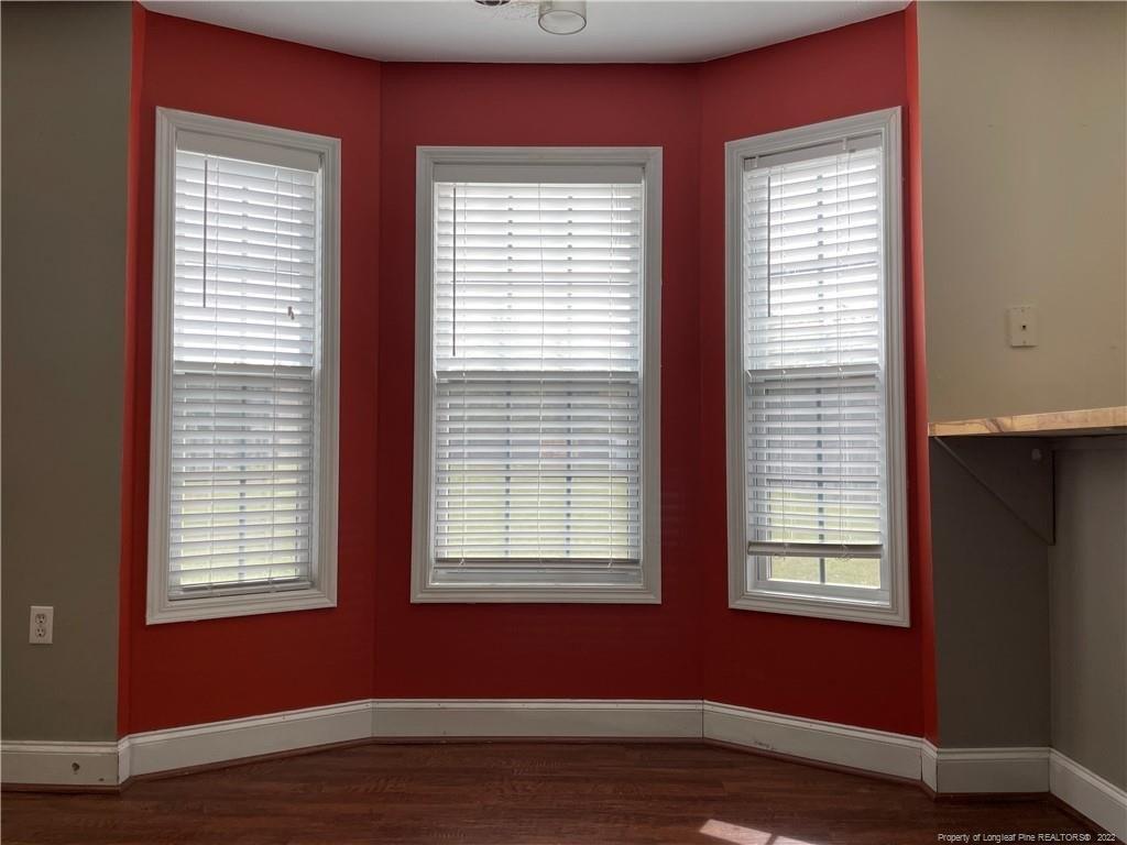 Norris Ct, Raeford, NC 28376