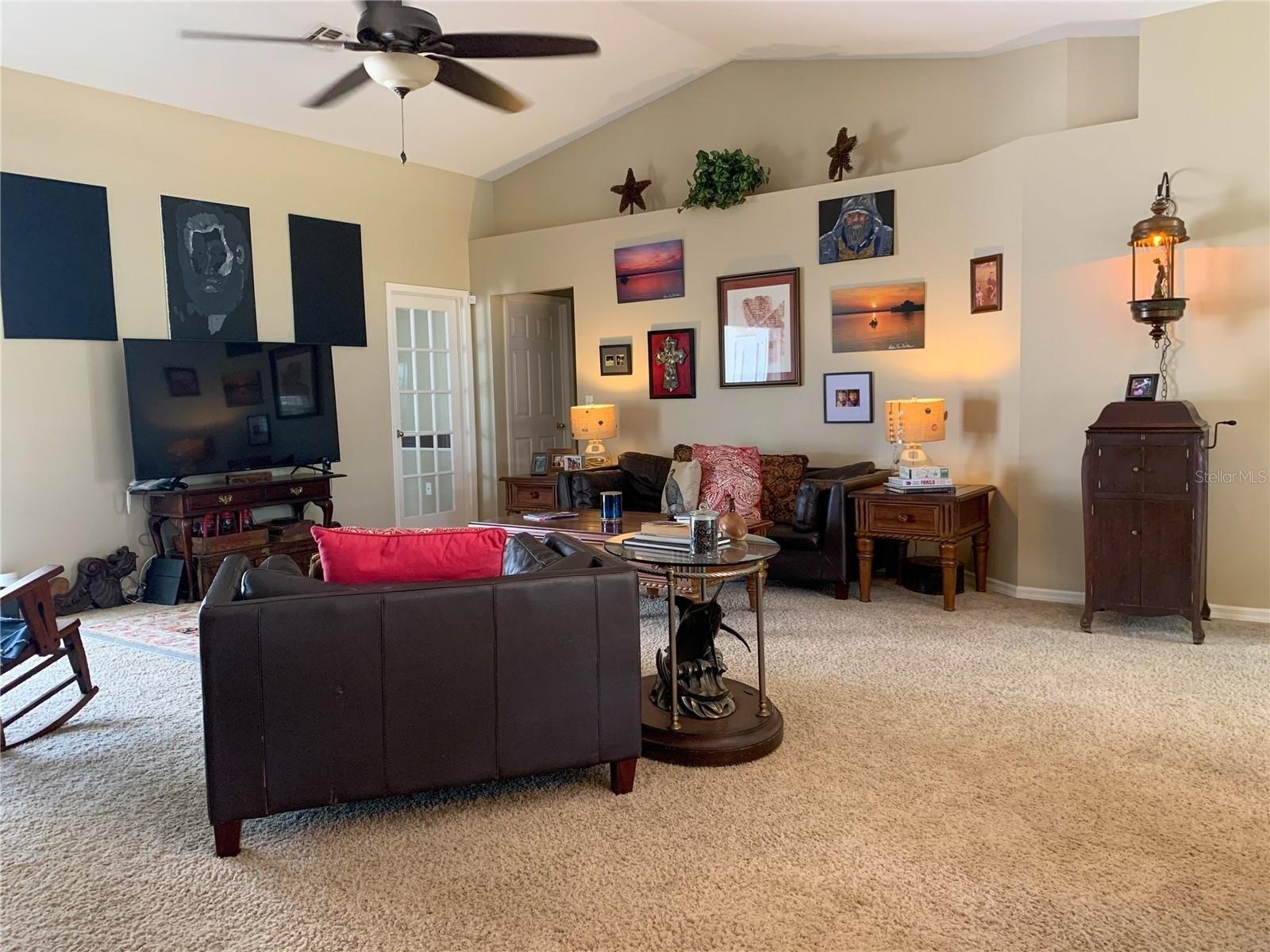 Ewell Rd, Lakeland, FL 33811