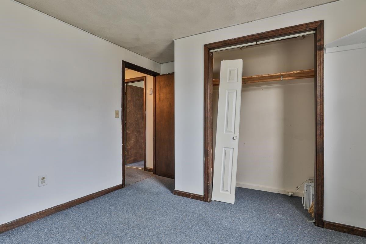 Pollard Rd, Nashua, NH 03062