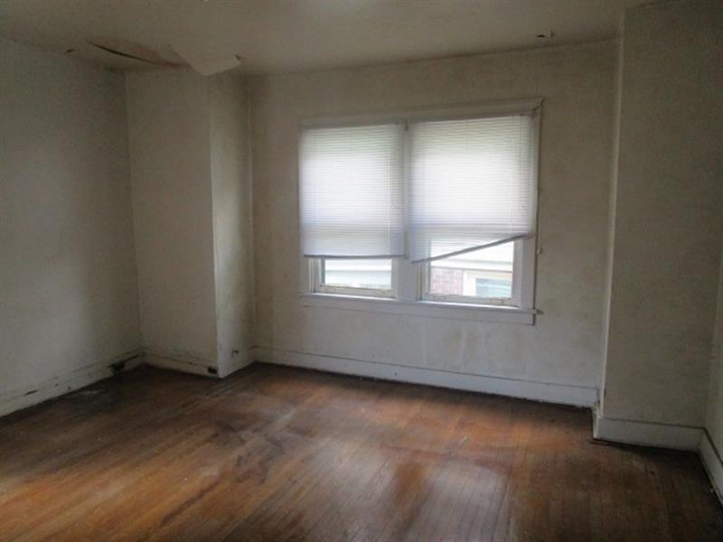 Marlboro Ave, Pittsburgh, PA 15221