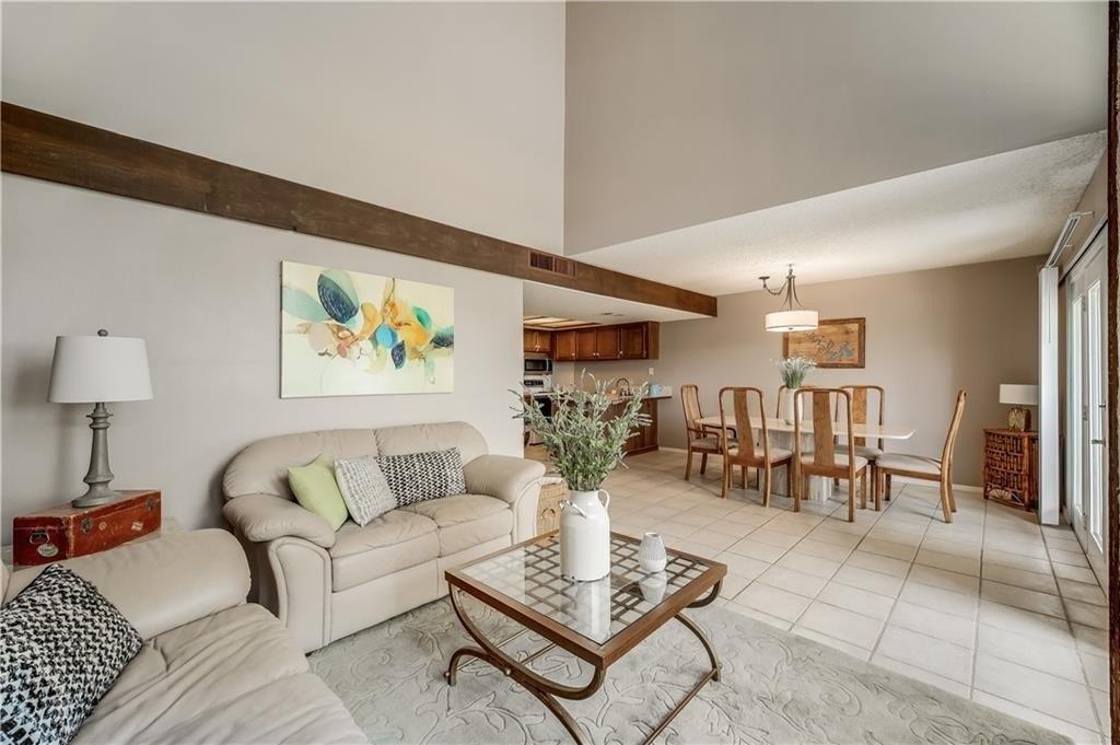 Venture Blvd S, Lago Vista, TX 78645