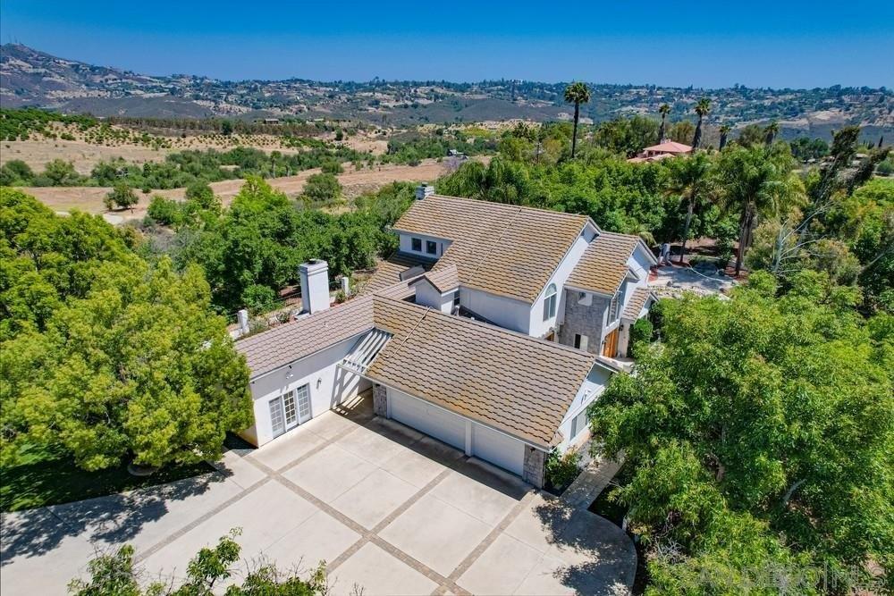 Via Ranchitos, Fallbrook, CA 92028