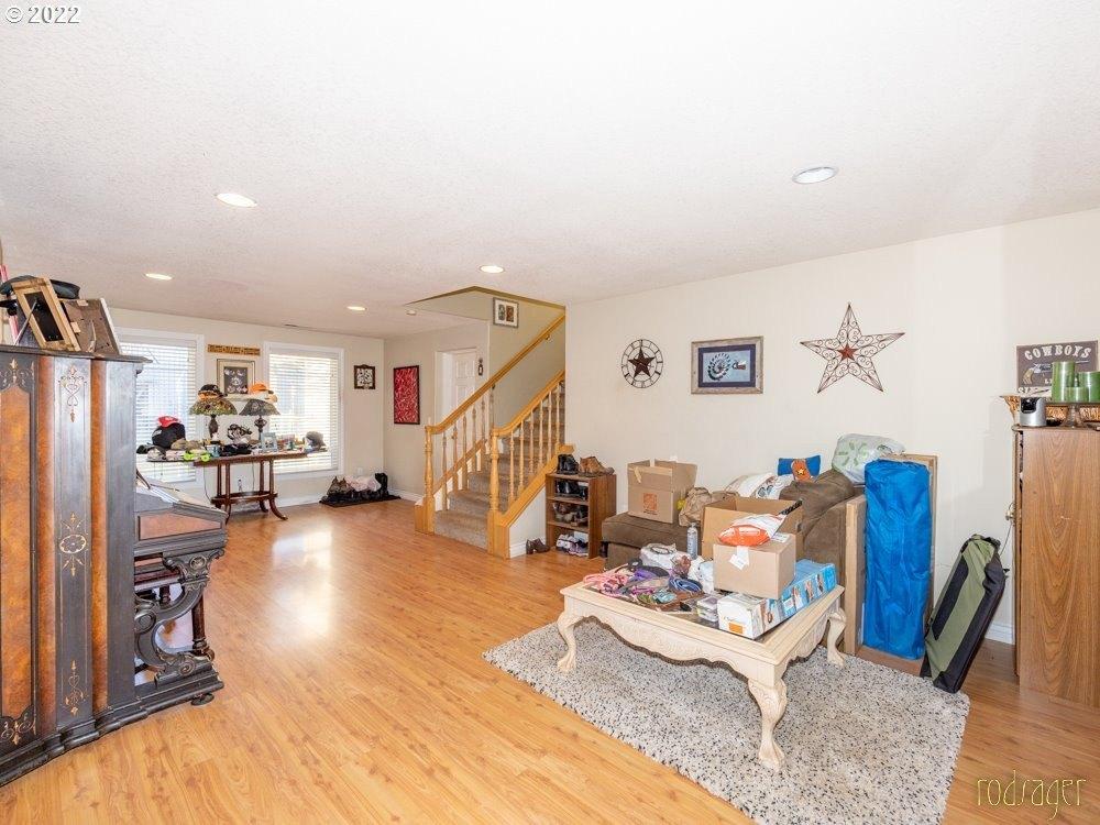 Ne 172nd Ave, Brush Prairie, WA 98606