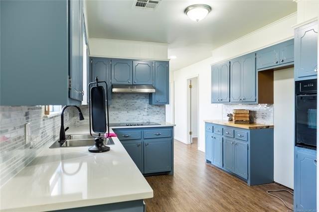 S 82nd Ave E, Tulsa, OK 74145