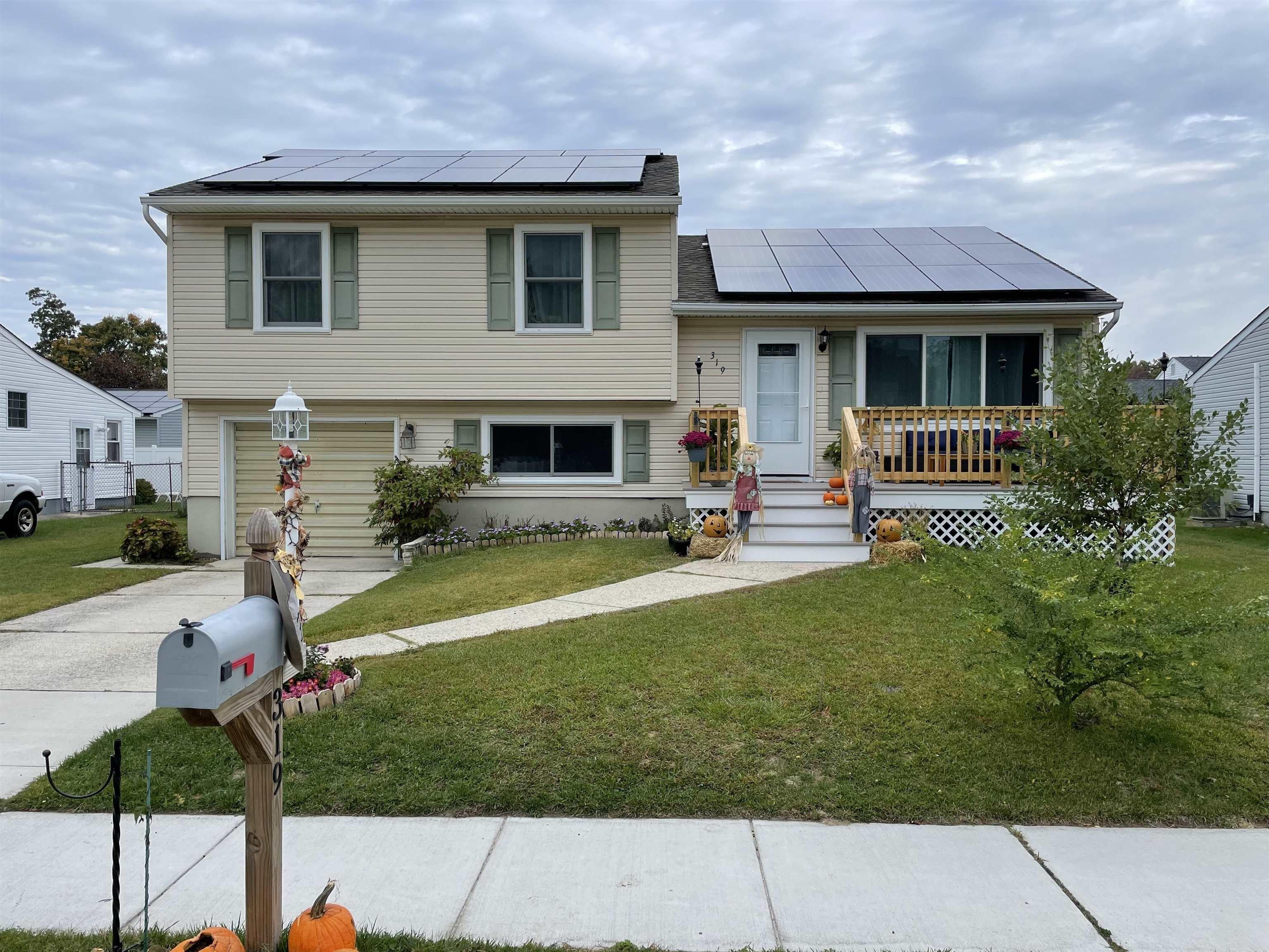 Roseann Ave, Cape May, NJ 08204