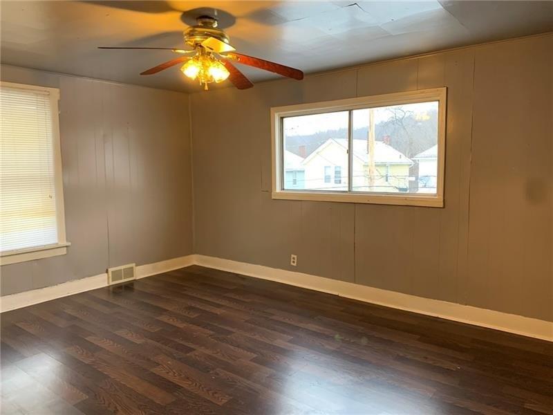 Griffith St, Aliquippa, PA 15001