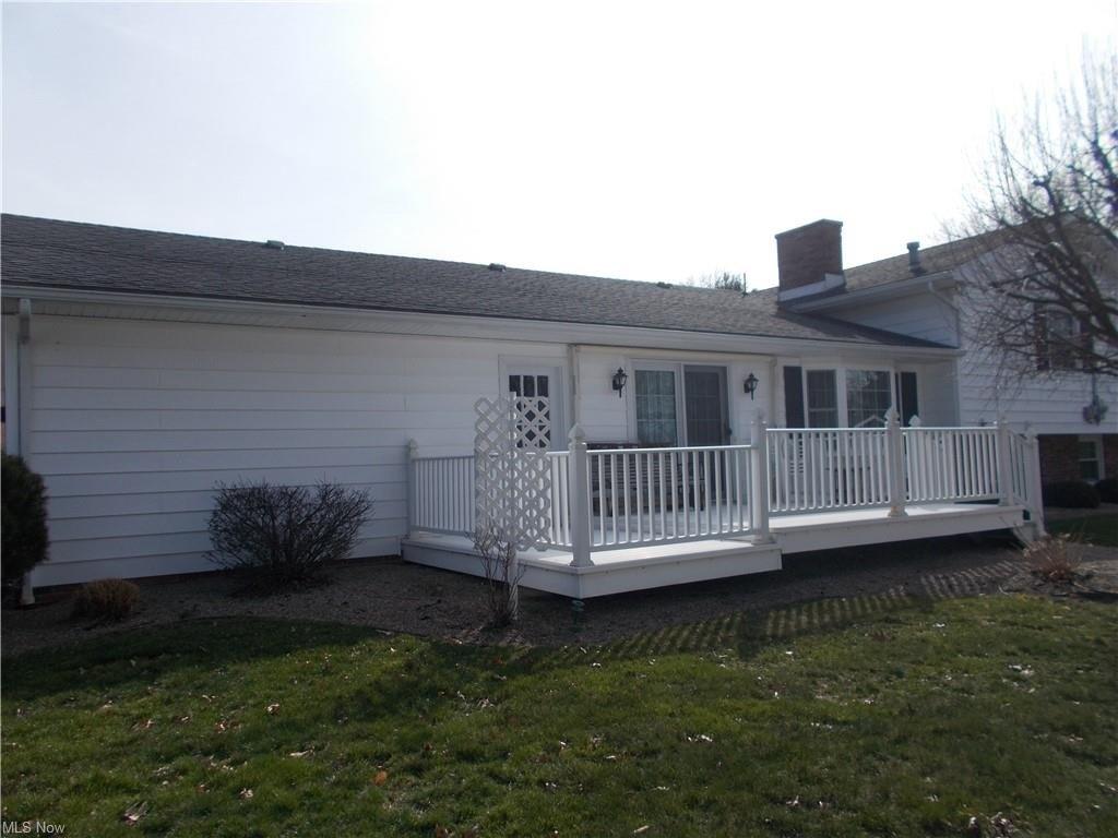 Flint Ln, Coshocton, OH 43812