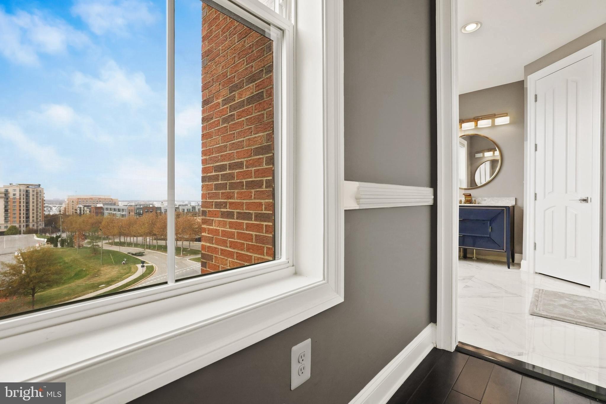 Riversail Ln, Oxon Hill, MD 20745